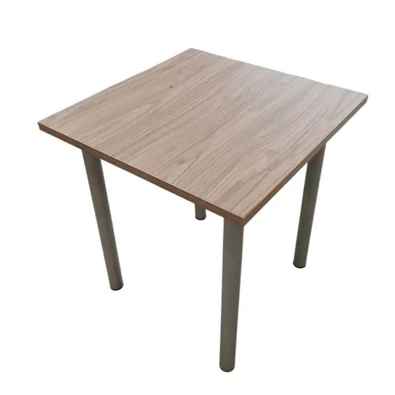 Mesa 70×70 Roble Cooper